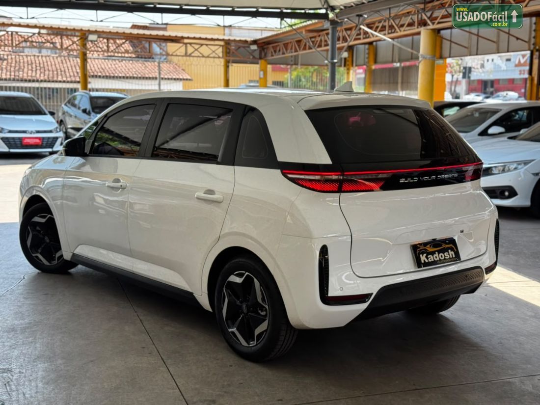 BYD BYD D1 EV Elétrico 2022/2023 — foto 12 de 21