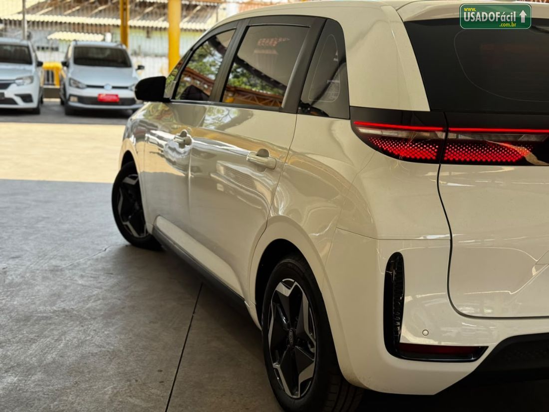 BYD BYD D1 EV Elétrico 2022/2023 — foto 14 de 21