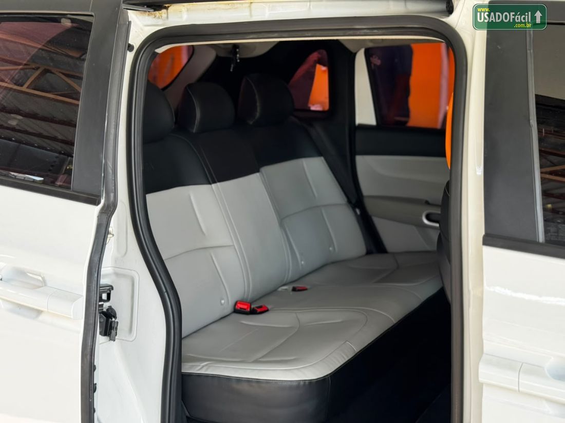 BYD BYD D1 EV Elétrico 2022/2023 — foto 18 de 21