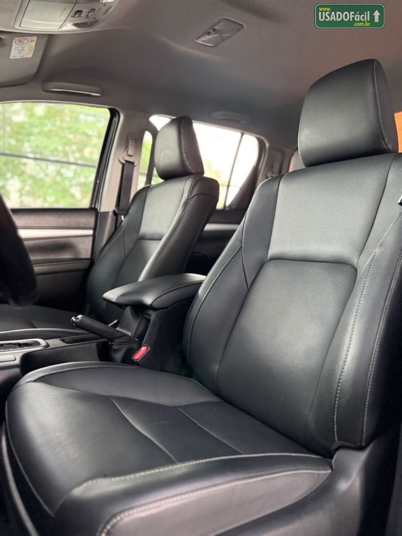 Toyota Hilux SRX Plus CD 2.8 4x4 TDI Automático Diesel 2024/2024 — foto 12 de 13