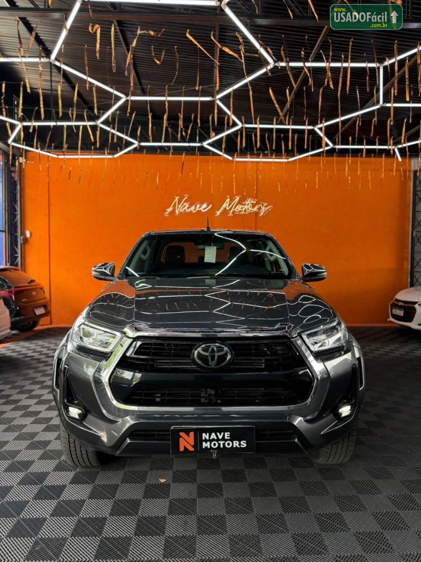 Toyota Hilux SRX Plus CD 2.8 4x4 TDI Automático Diesel 2024/2024 — foto 2 de 13