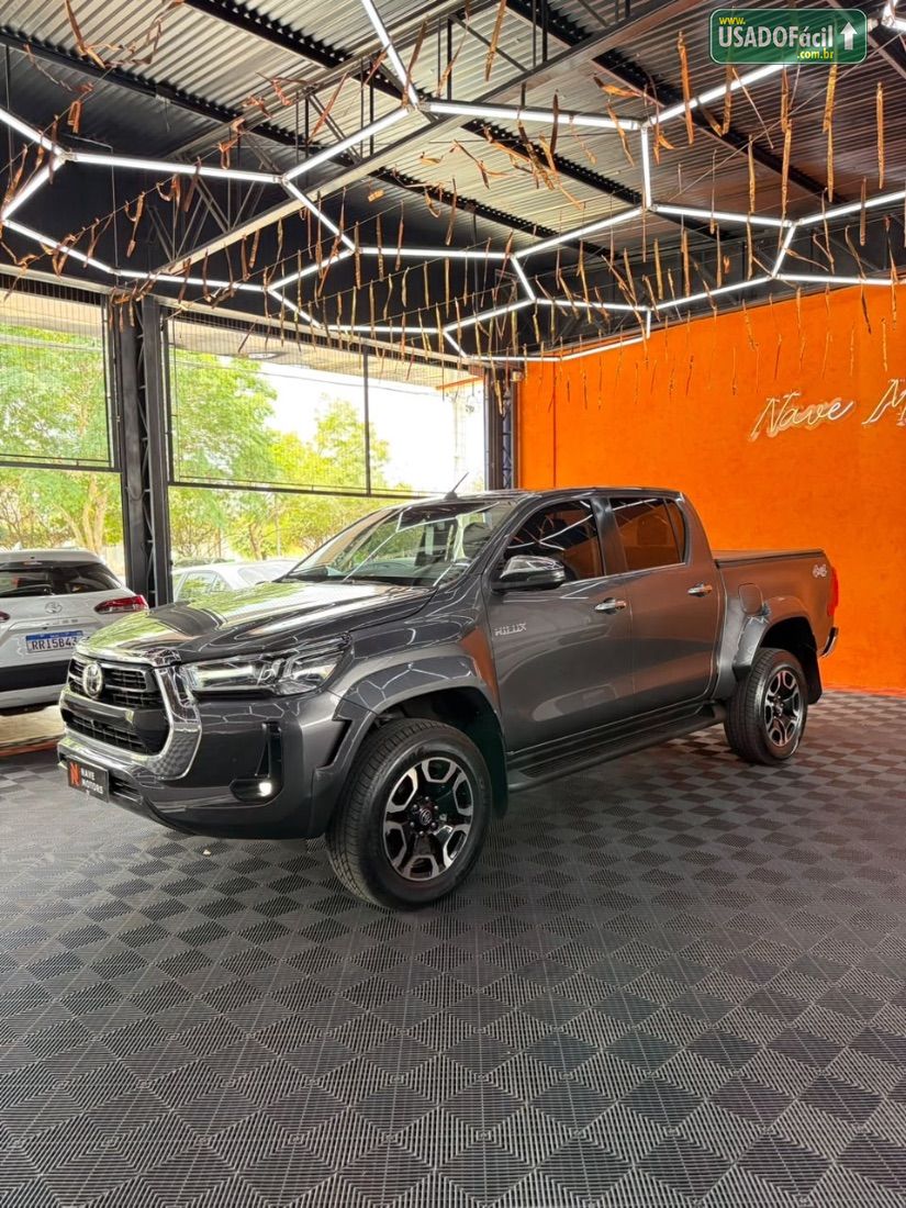 Toyota Hilux SRX Plus CD 2.8 4x4 TDI Automático Diesel