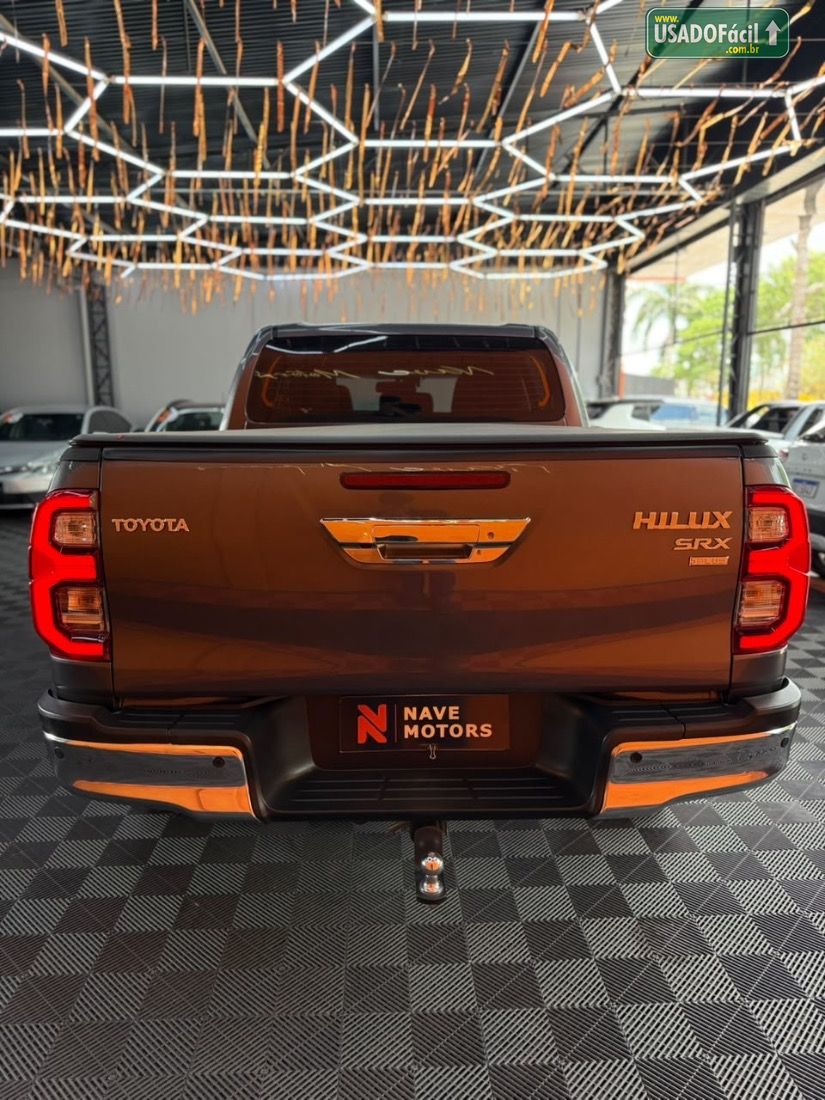 Toyota Hilux SRX Plus CD 2.8 4x4 TDI Automático Diesel 2024/2024 — foto 5 de 13
