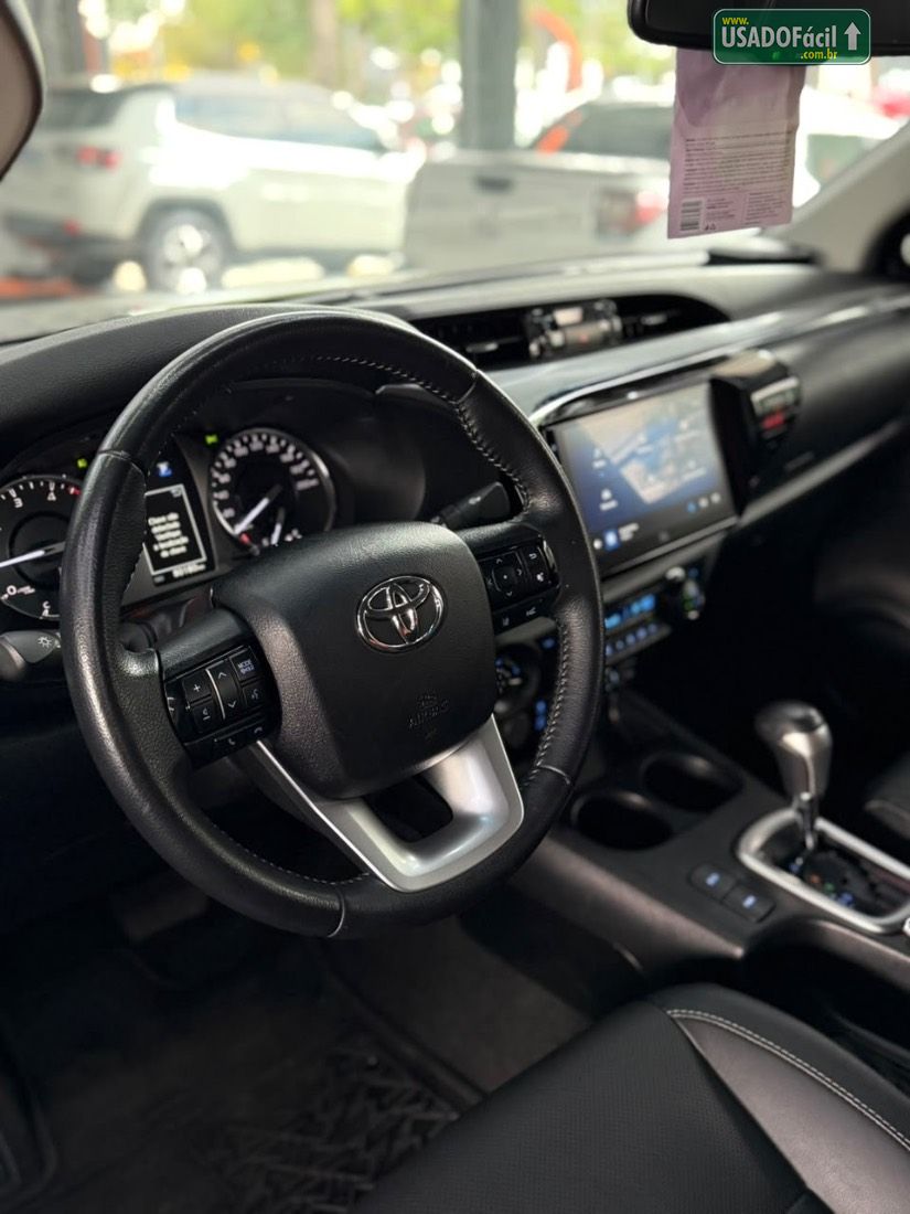 Toyota Hilux SRX Plus CD 2.8 4x4 TDI Automático Diesel 2024/2024 — foto 9 de 13