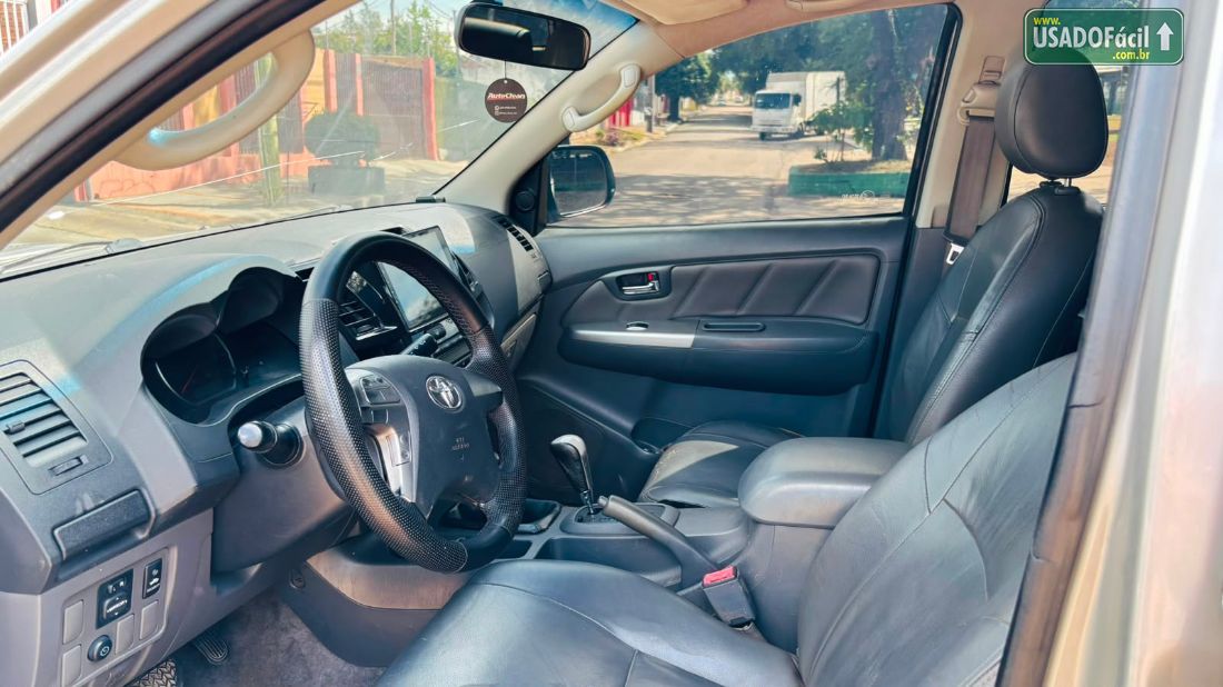 Toyota Hilux SRV CD D4-D 3.0 4x4 TDI Automático Diesel 2011/2012 — foto 8 de 12