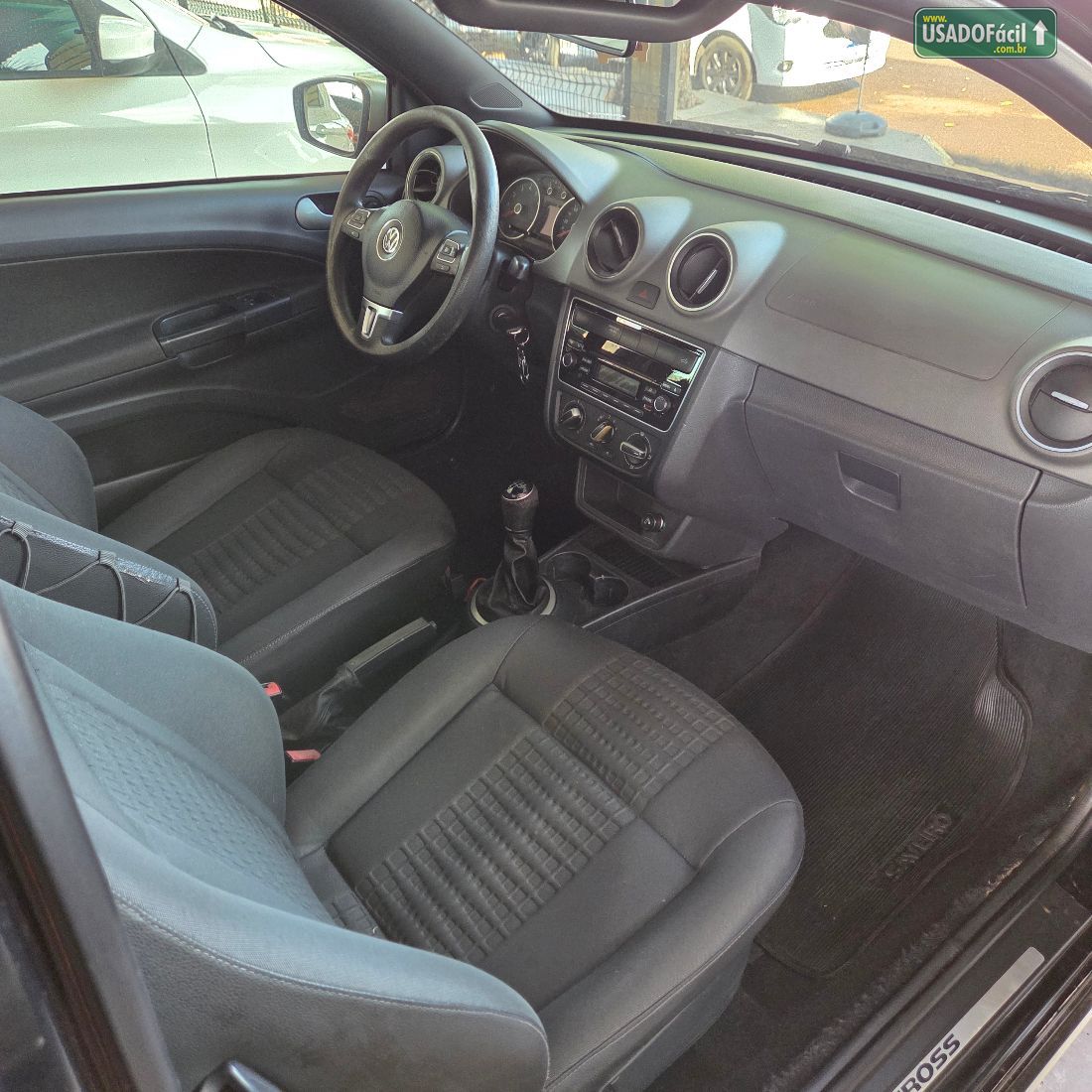 Volkswagen Saveiro Cross CE 1.6 Total Flex 2013/2014 — foto 7 de 9