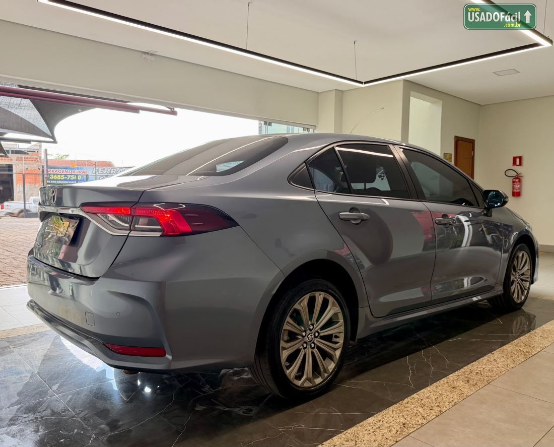 Toyota Corolla GLi 2.0 Automático Flex 2022/2023 — foto 4 de 11