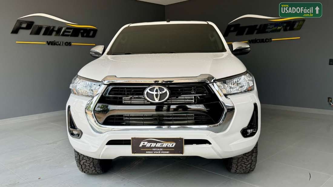 Toyota Hilux CD 2.8 4x4 Automático Diesel 2024/2024 — foto 2 de 15