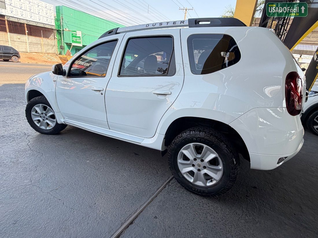 Renault Duster Dynamique 2.0 Automático Flex 2015/2016 — foto 4 de 11