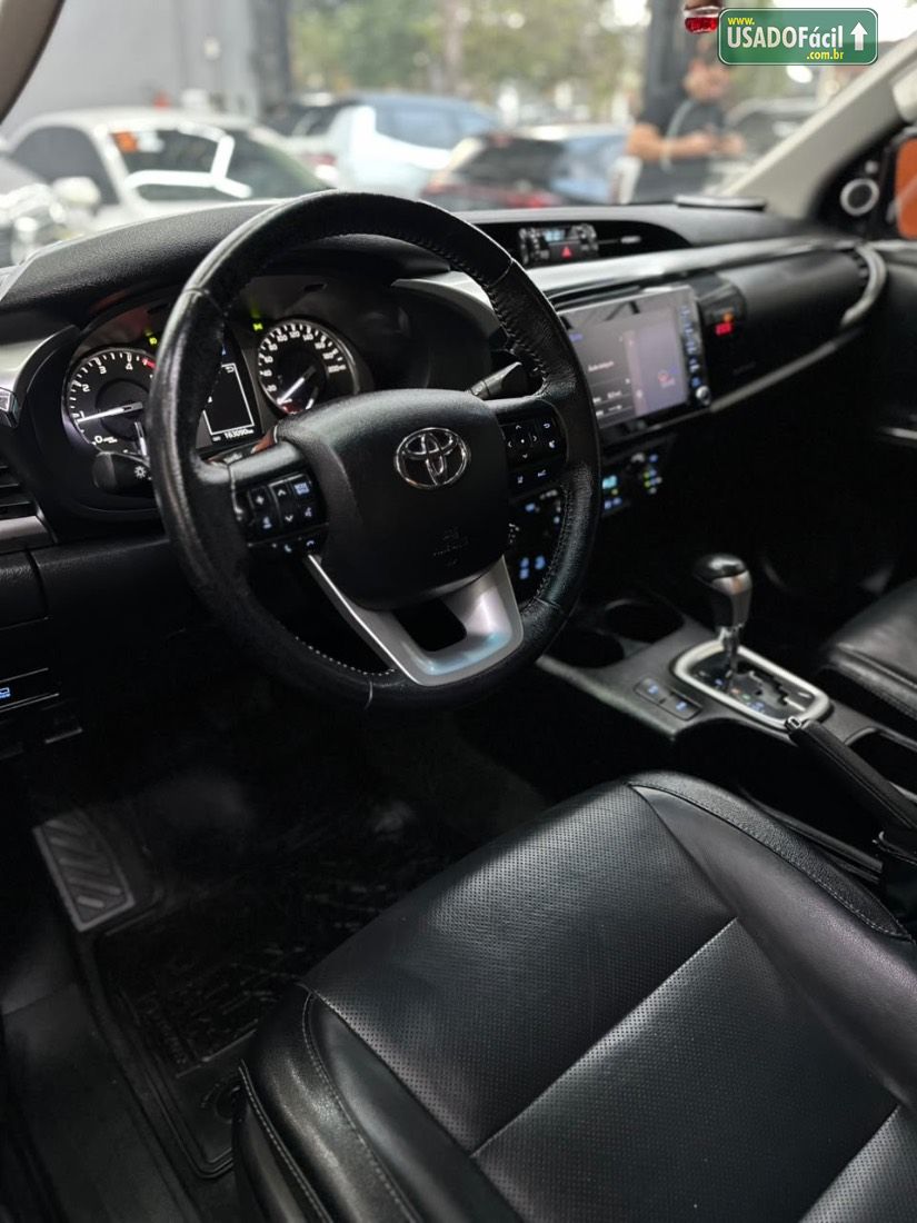 Toyota Hilux SRX CD 2.8 4x4 TDI Automático Diesel 2022/2022 — foto 12 de 16