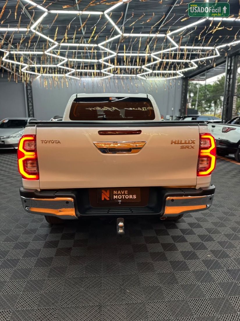 Toyota Hilux SRX CD 2.8 4x4 TDI Automático Diesel 2022/2022 — foto 5 de 16