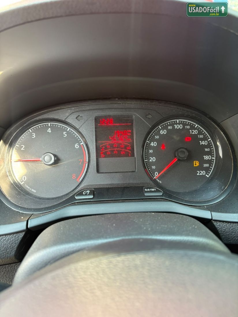 Volkswagen Voyage 1.0 Flex 2022/2023 — foto 5 de 13
