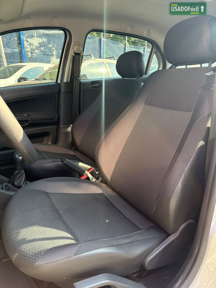 Volkswagen Voyage 1.0 Flex 2022/2023 — foto 8 de 13