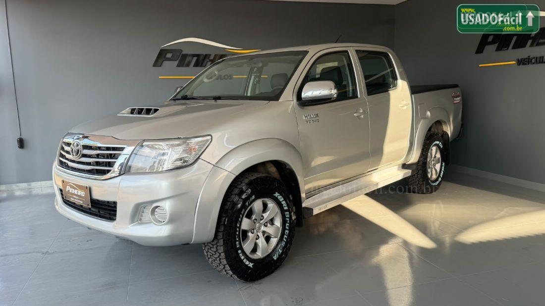 TOYOTA Hilux SRV CD D4-D 4x4 TDI Mecânico 2014/2015 — foto 3 de 16