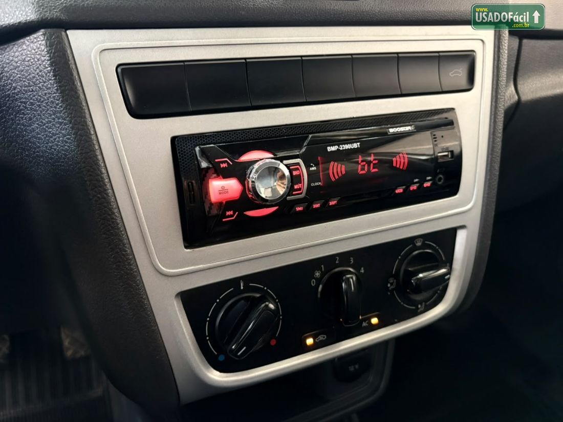 Volkswagen Gol Special 1.0 4P Total Flex 2015/2016 — foto 10 de 14