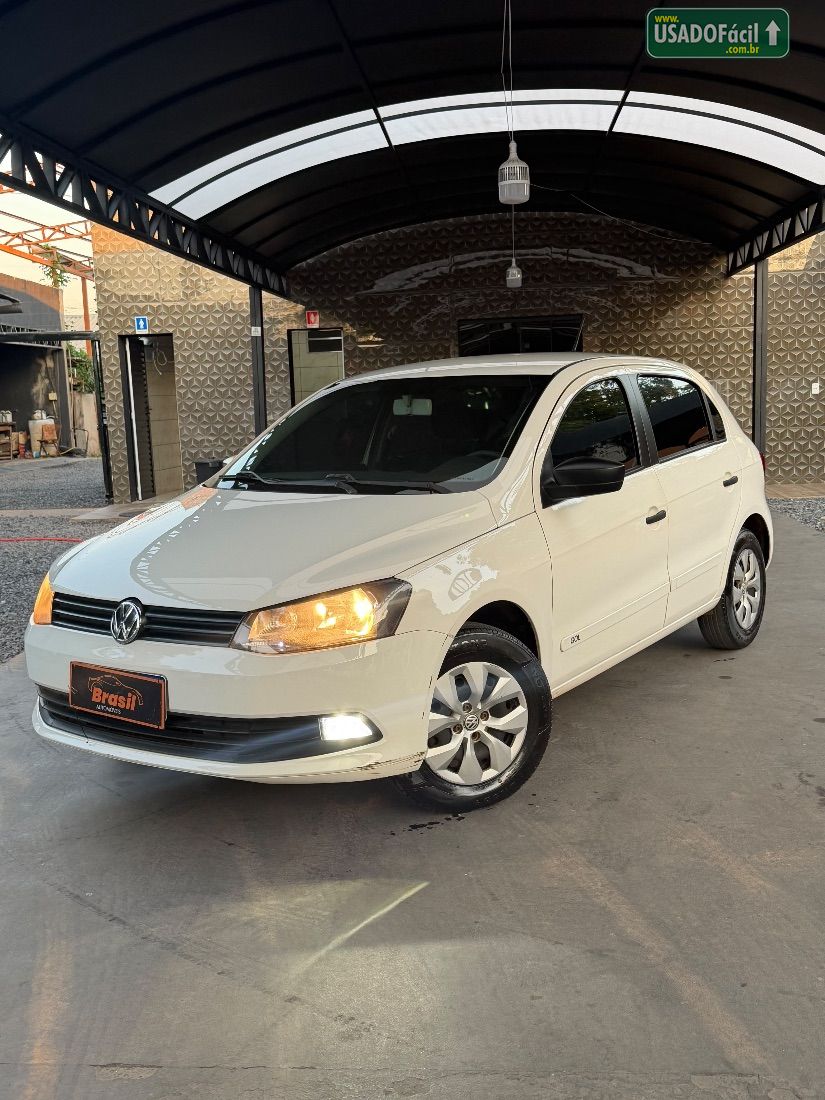 Volkswagen Gol 1.0 Mi 4P Total Flex