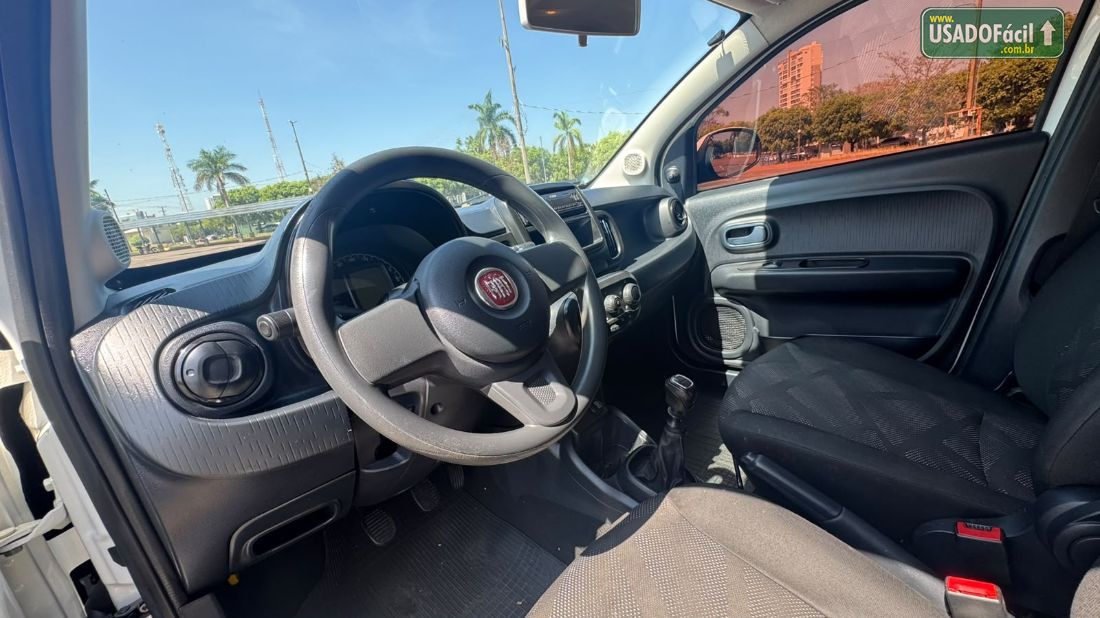 Fiat Mobi Drive Flex 2017/2018 — foto 11 de 17