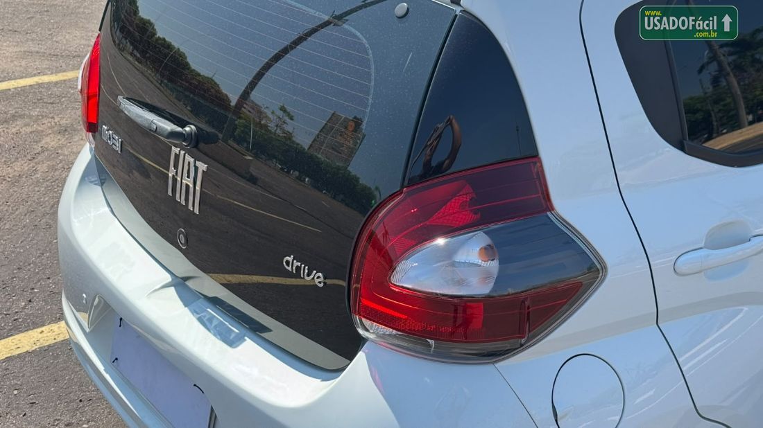 Fiat Mobi Drive Flex 2017/2018 — foto 7 de 17