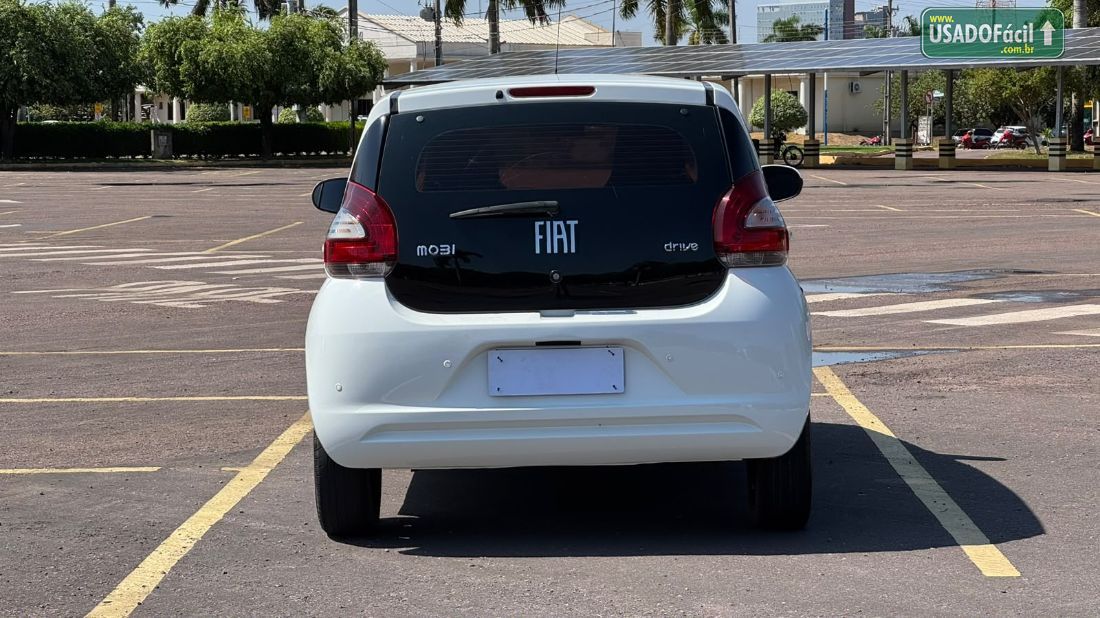 Fiat Mobi Drive Flex 2017/2018 — foto 8 de 17