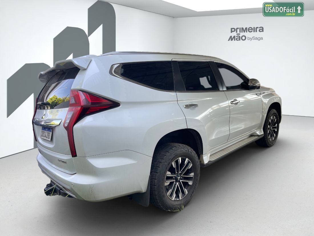 Mitsubishi Pajero Sport HPE-S 2.4 4x4 Automático Diesel 2022/2023 — foto 4 de 6