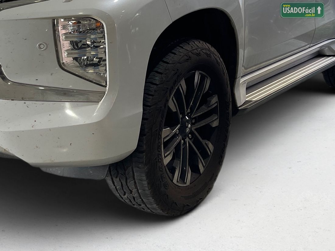 Mitsubishi Pajero Sport HPE-S 2.4 4x4 Automático Diesel 2022/2023 — foto 6 de 6