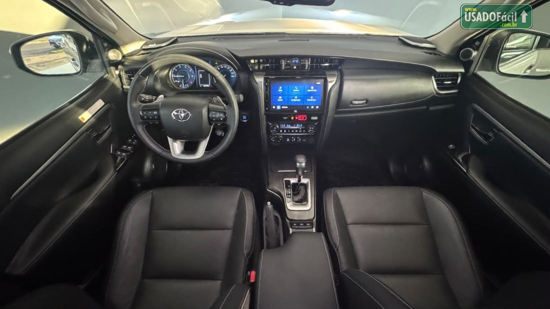 Toyota Hilux SW4 SRX Platinum 2.8 4x4 Turbo Automático Diesel 2025/2026 — foto 9 de 17