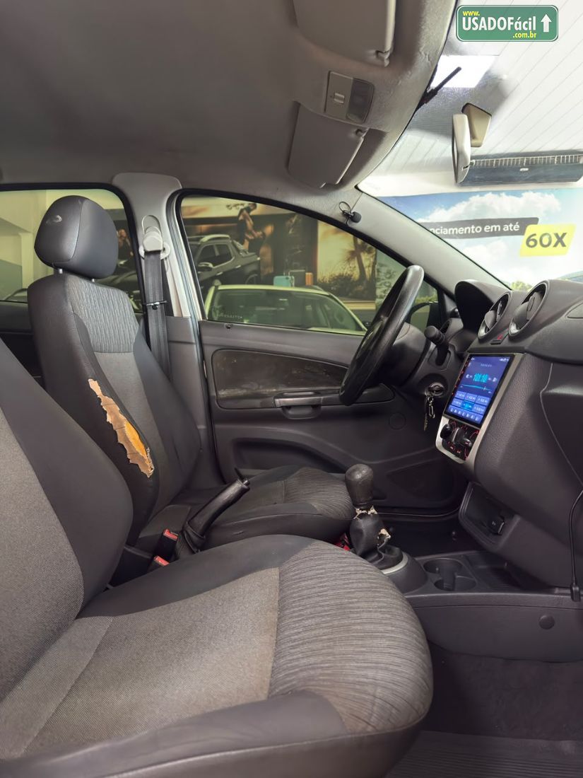 Volkswagen Gol City Trend 1.0 Total Flex 4P 2012/2013 — foto 9 de 13