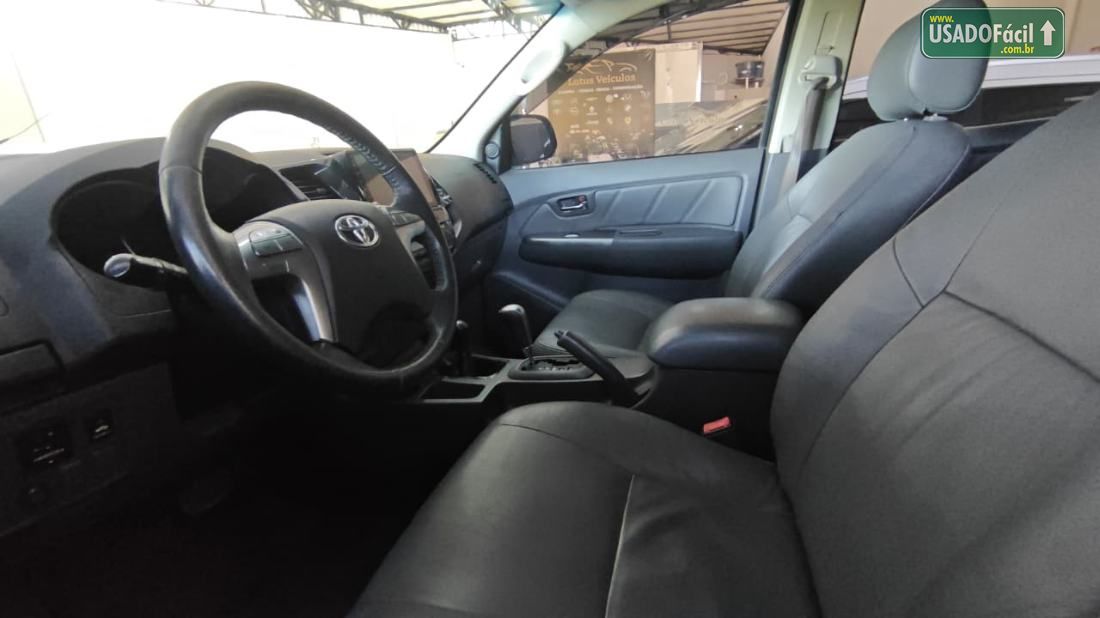 Toyota Hilux SRV CD D4-D 3.0 4x4 TDI Automático Diesel 2015/2015 — foto 11 de 22