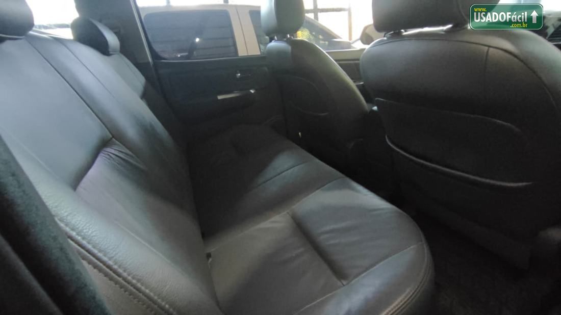 Toyota Hilux SRV CD D4-D 3.0 4x4 TDI Automático Diesel 2015/2015 — foto 18 de 22