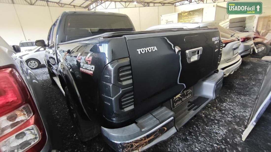 Toyota Hilux SRV CD D4-D 3.0 4x4 TDI Automático Diesel 2015/2015 — foto 6 de 22