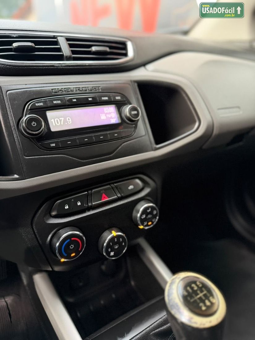 CHEVROLET/GM Onix Hatch LT 1.0 Mecânico Flex 2018/2019 — foto 13 de 16