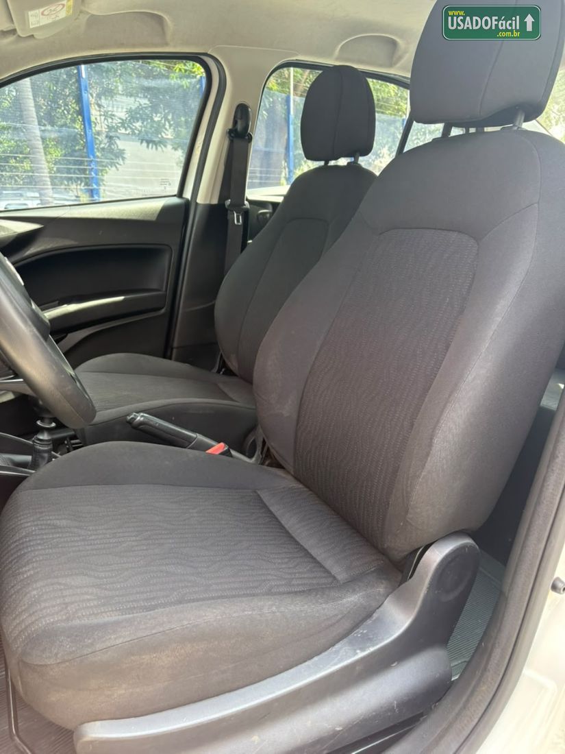 Fiat Cronos Drive 1.0 Flex 2023/2024 — foto 8 de 12
