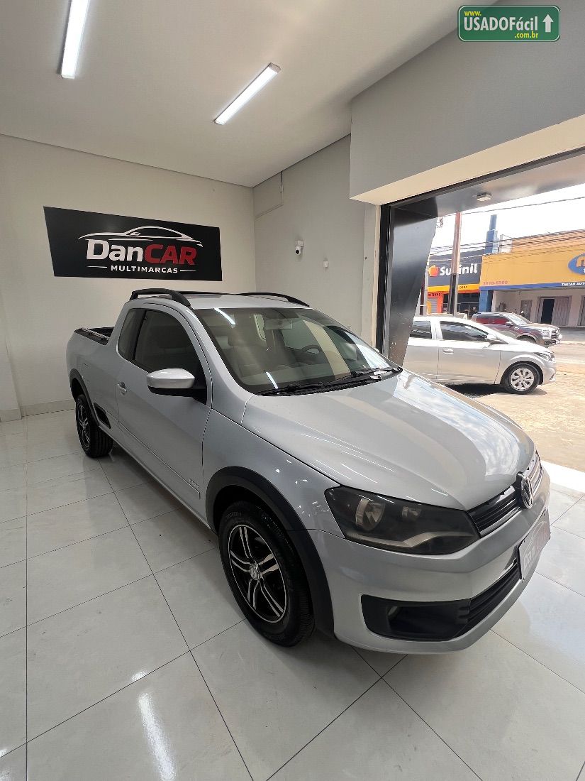 Volkswagen Saveiro CE 1.6 Mi Total Flex 2013/2014 — foto 4 de 13