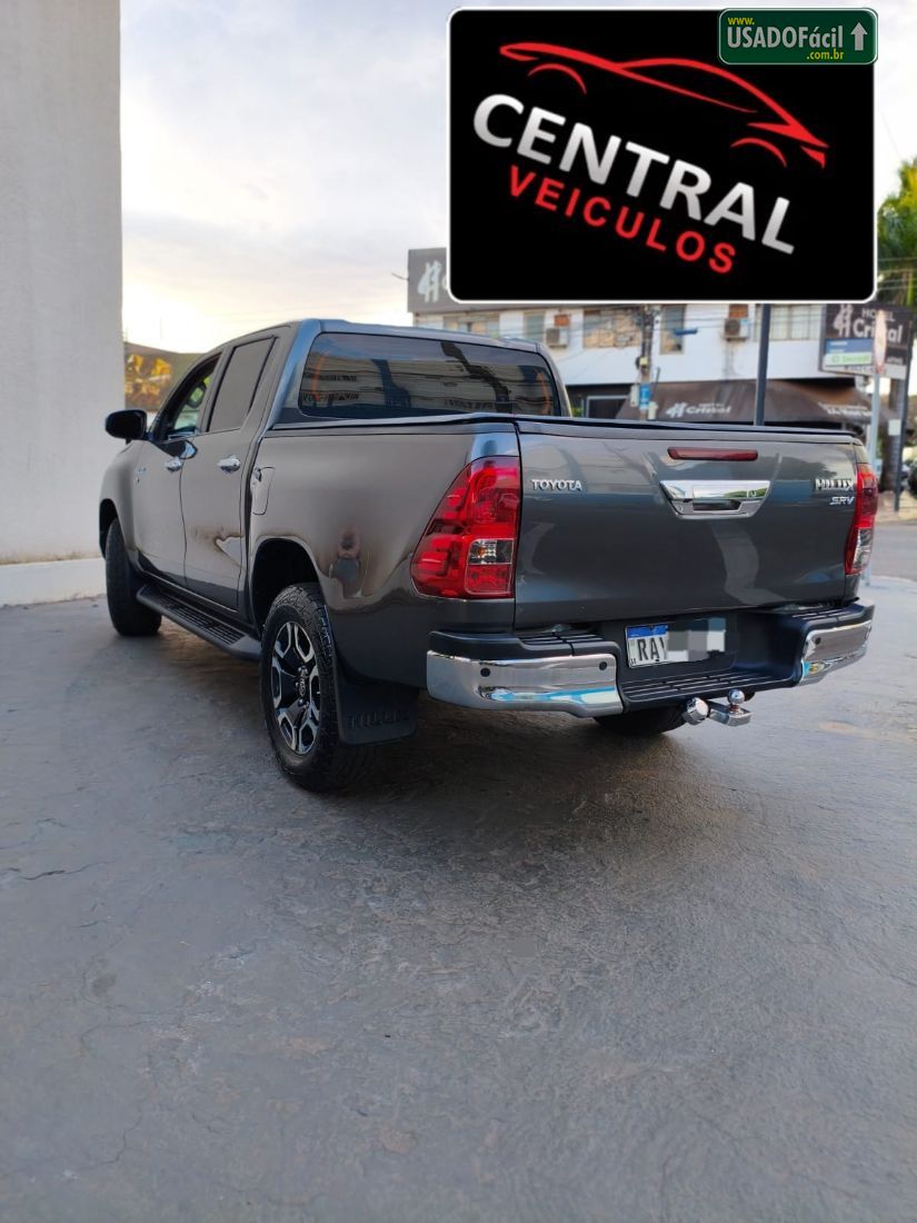Toyota Hilux SRV CD 2.7 4X2 Automático Flex 2021/2021 — foto 2 de 7