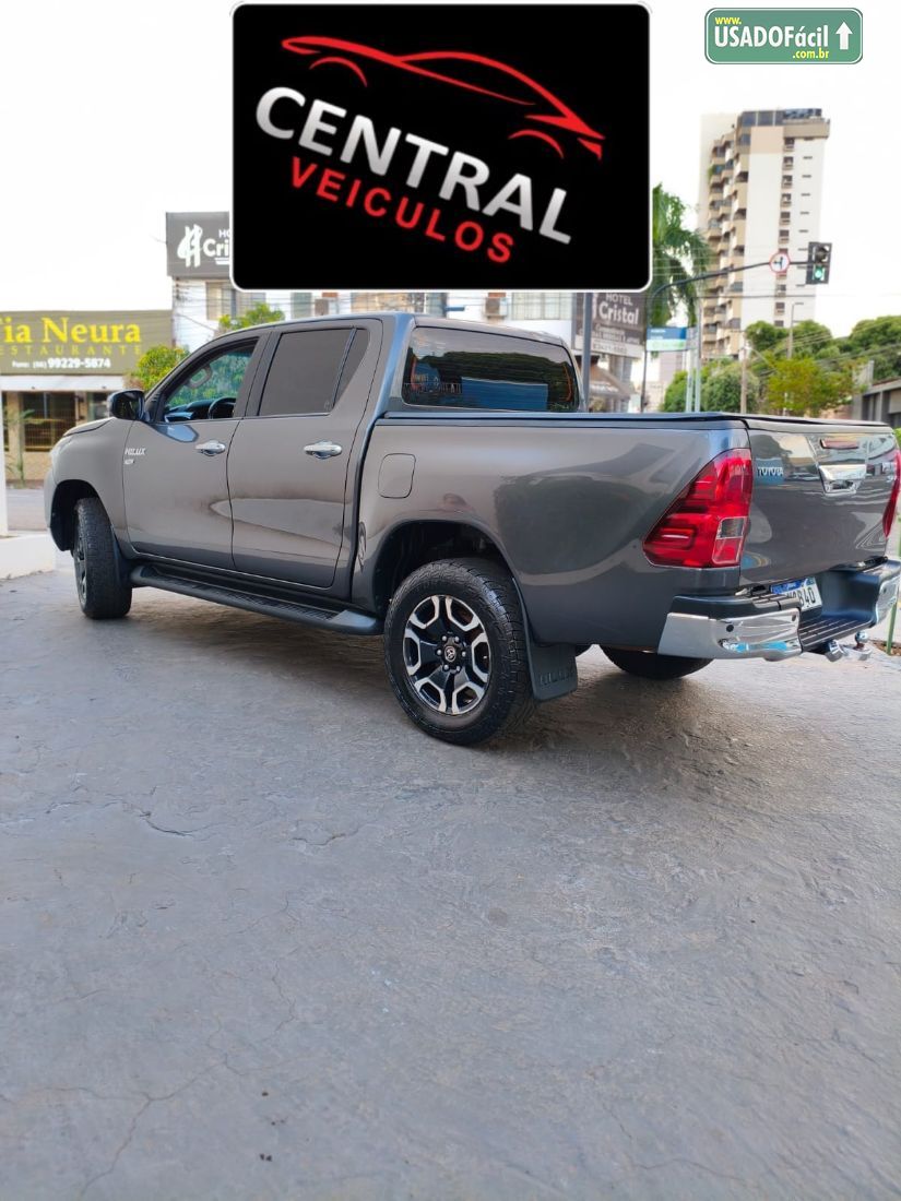 Toyota Hilux SRV CD 2.7 4X2 Automático Flex 2021/2021 — foto 4 de 7