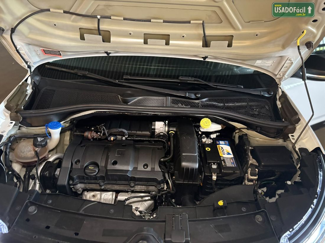 Citroen C4 Cactus Live 1.6 Automático Flex 2021/2022 — foto 14 de 15