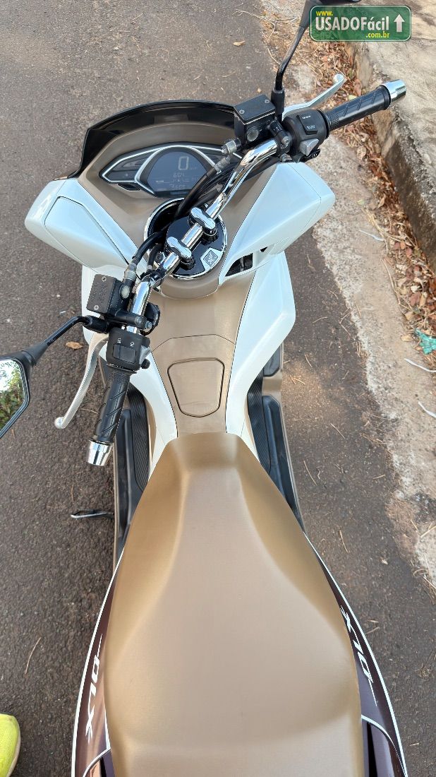 HONDA PCX DLX 2020/2020 — foto 11 de 12