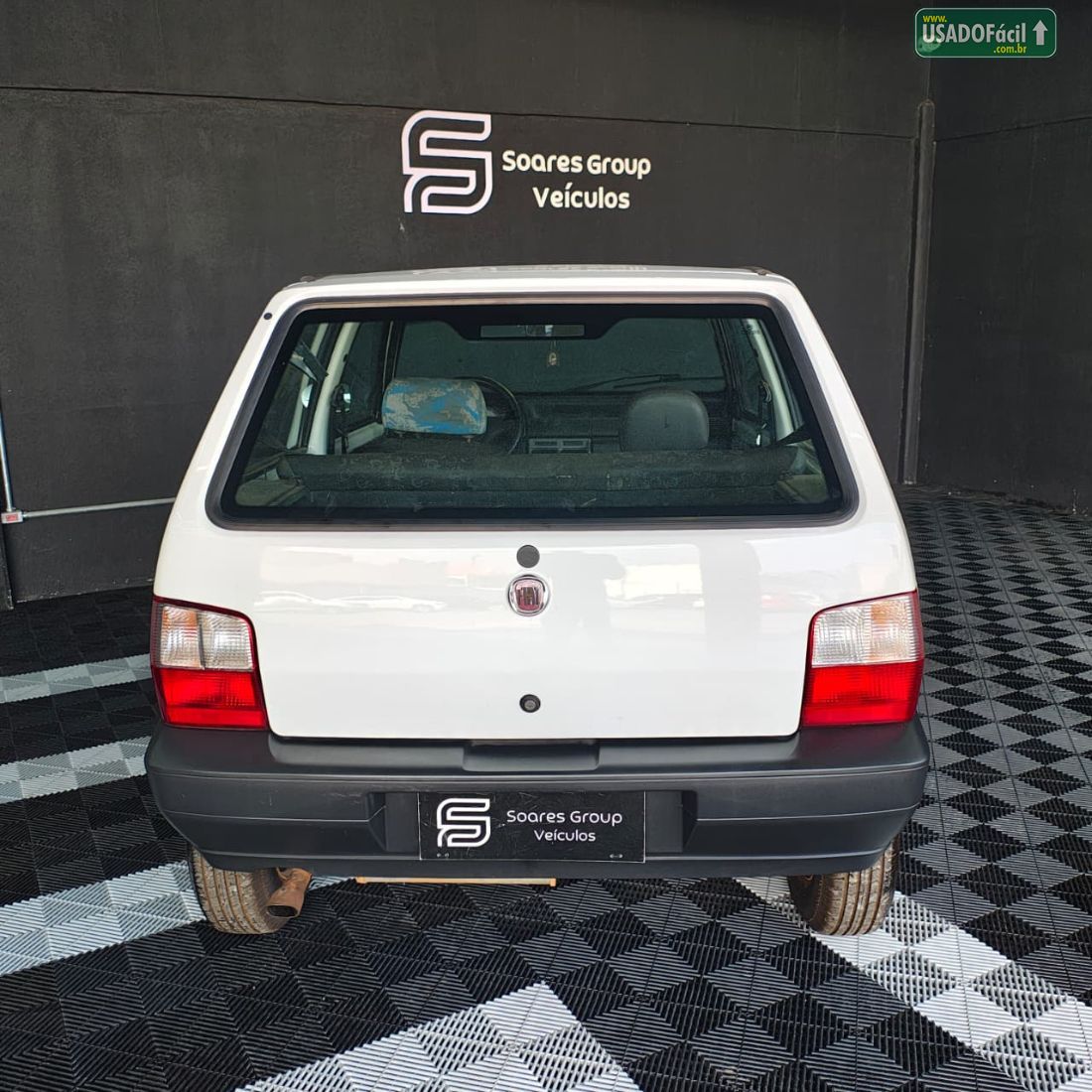 Fiat Uno Mille Fire 1.0 2P 2012/2012 — foto 5 de 11