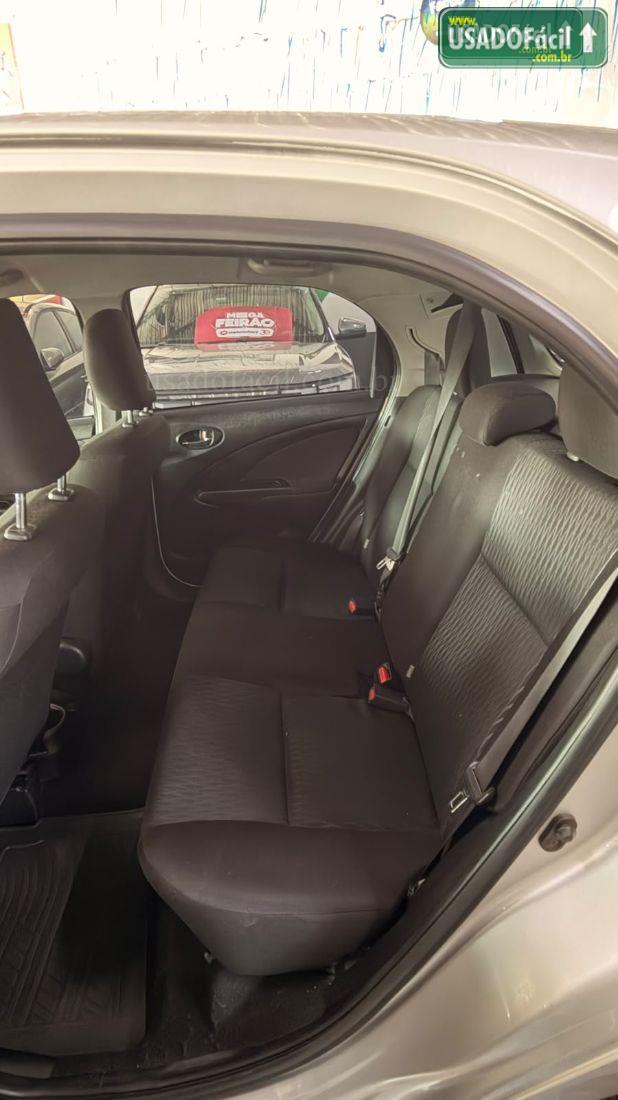 TOYOTA Etios Hatch X 1.3 Mecânico Flex 2018/2018 — foto 10 de 10