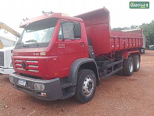 VOLKSWAGEN volks 15.180 6x2 basculante