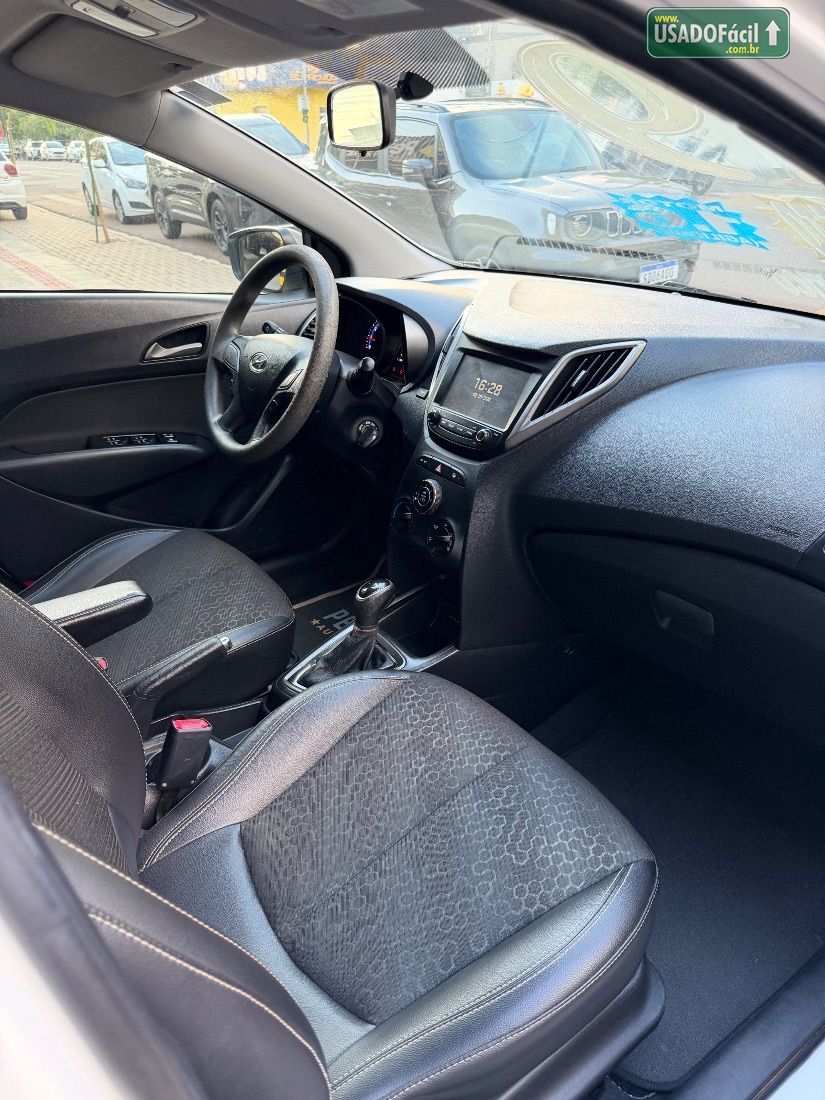 Hyundai HB20S Sedan Copa do Mundo 1.6 Automático Flex 2018/2019 — foto 6 de 6