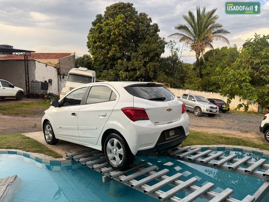 CHEVROLET/GM Onix Hatch LT 1.4 Mecânico Flex 2019/2019 — foto 3 de 10