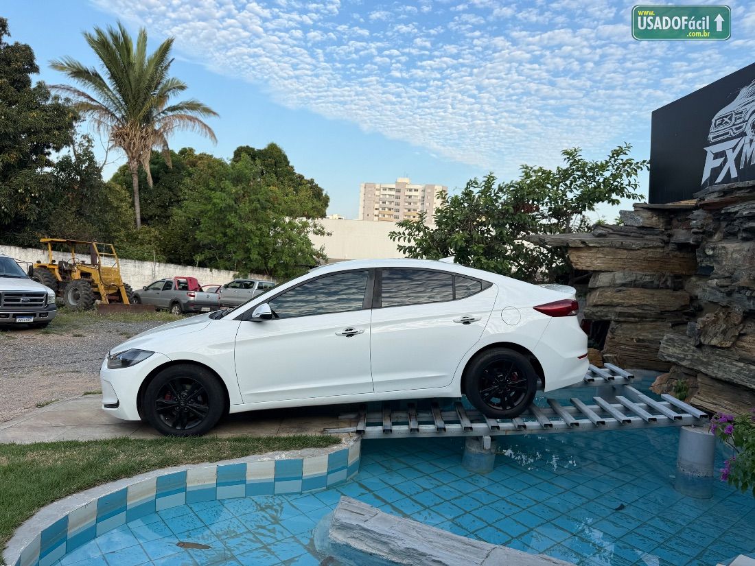 Hyundai Elantra 2.0 Automático Flex 2016/2017 — foto 6 de 11
