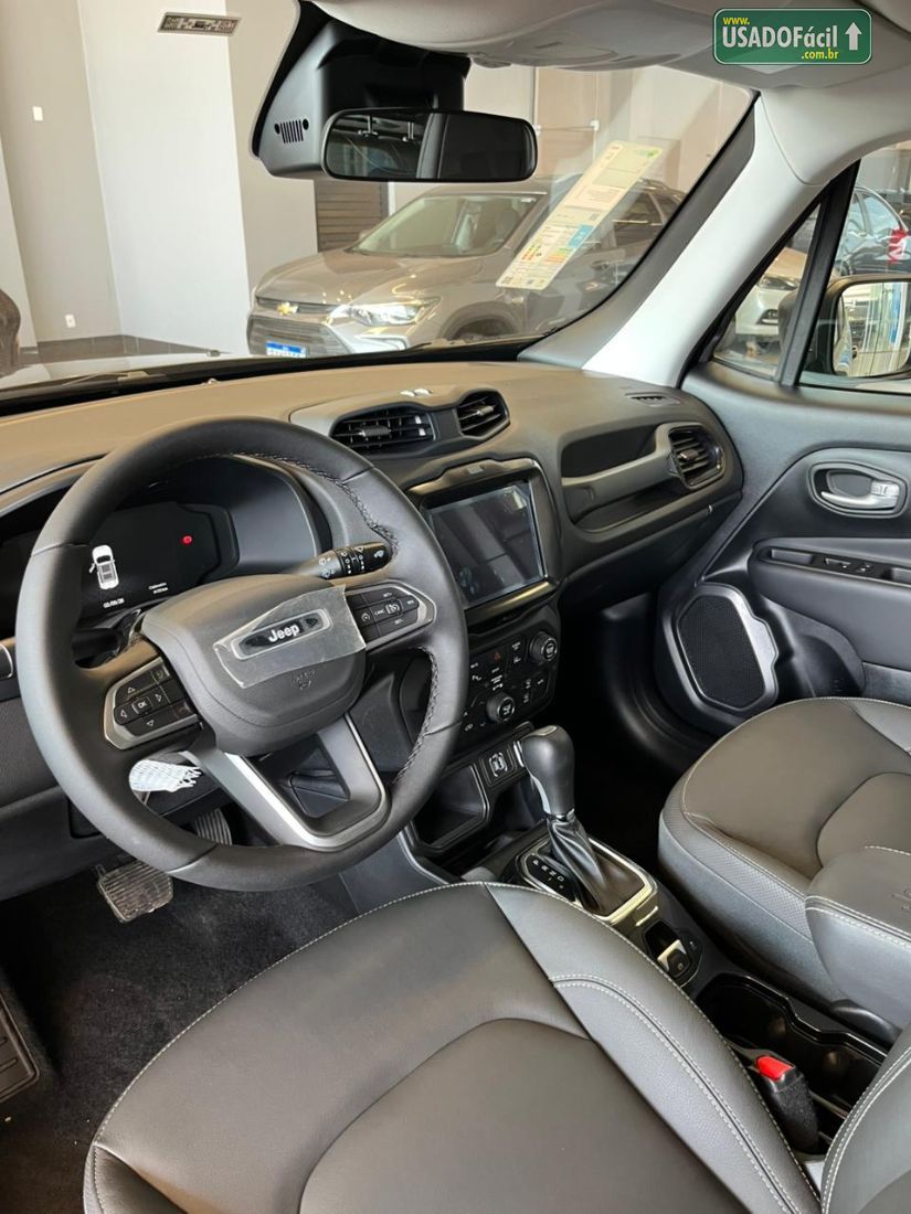 Jeep Renegade Longitude T270 1.3 Turbo 4x2 Automático Flex 2025/2026 — foto 8 de 11