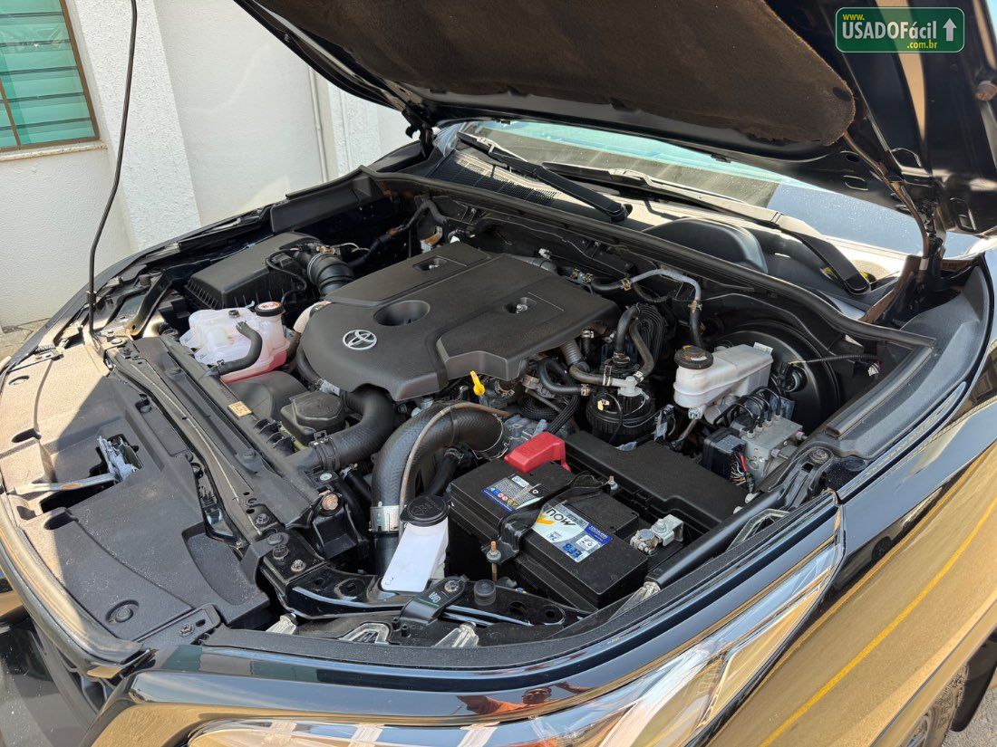 Toyota Hilux SW4 GRS 2.8 4x4 Turbo Automático 7 lugares 2023/2024 — foto 23 de 30