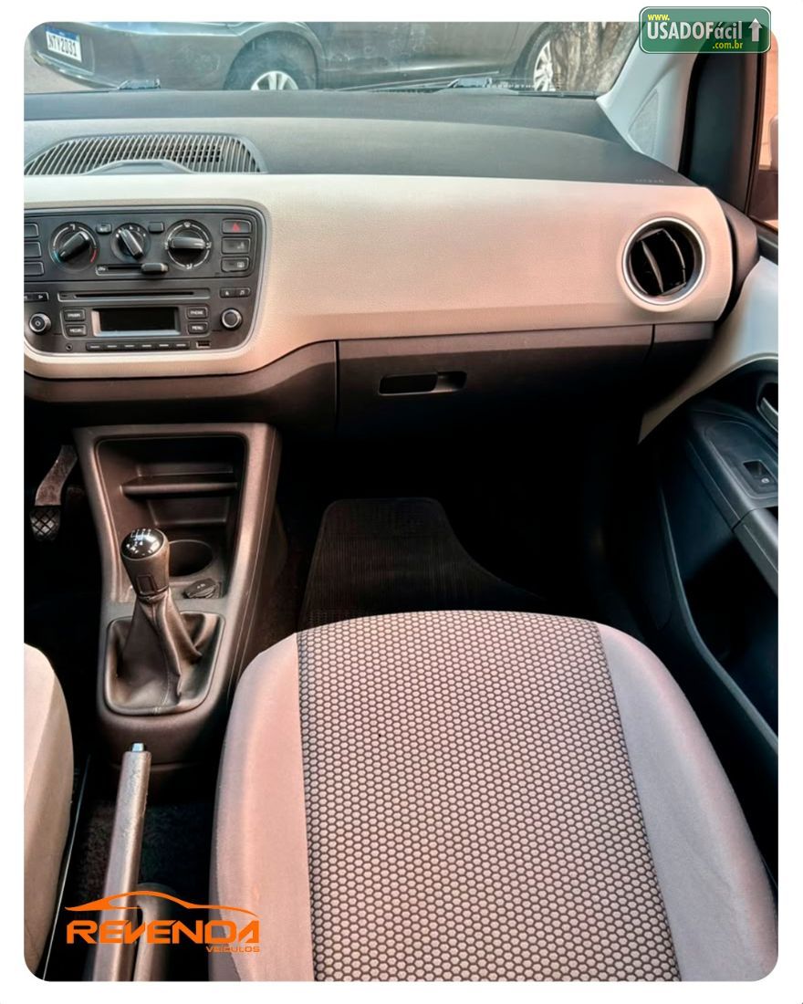 Volkswagen Up! Move 1.0 TSI Total Flex 5P 2016/2017 — foto 13 de 15