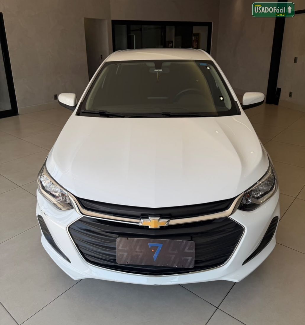 CHEVROLET/GM Onix Hatch LT 1.4 Mecânico Flex 2017/2017 — foto 2 de 16