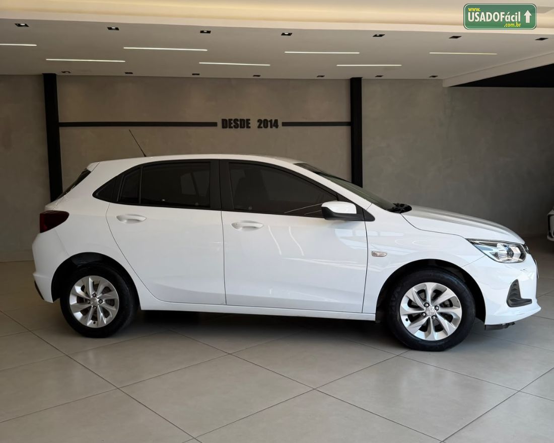 CHEVROLET/GM Onix Hatch LT 1.4 Mecânico Flex 2017/2017 — foto 7 de 16