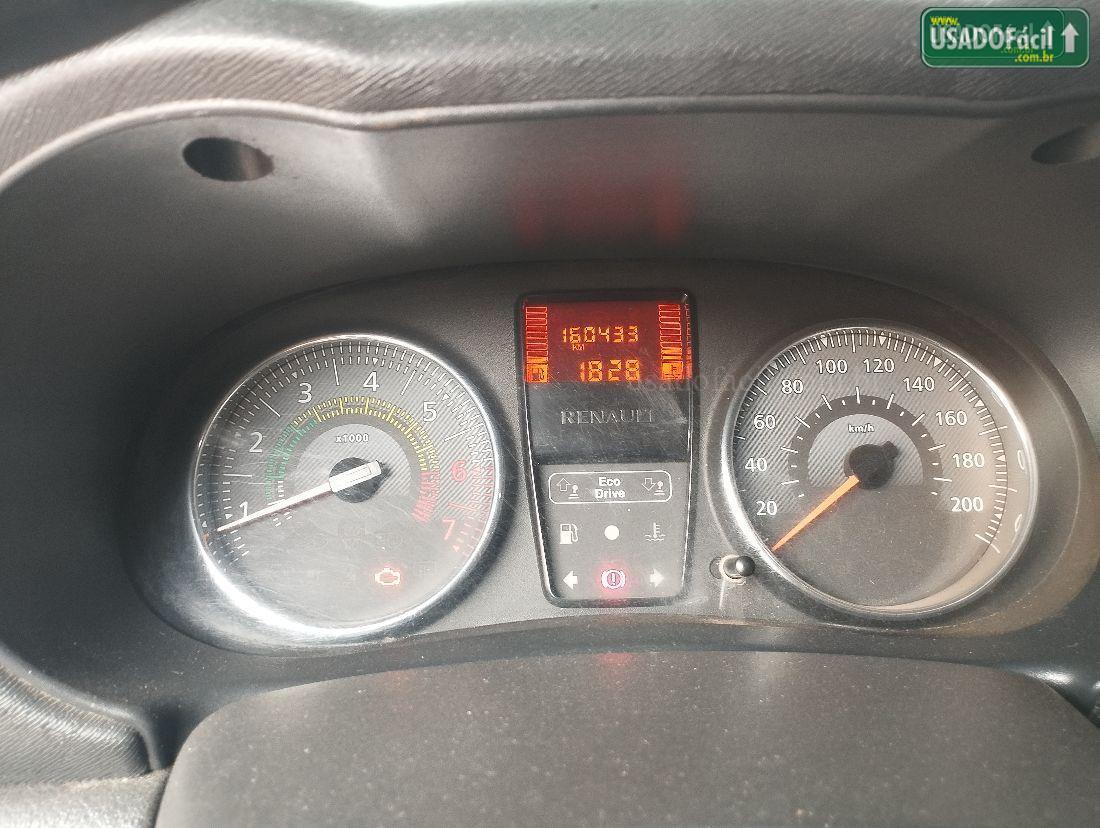 RENAULT Clio Expression 1.0 5P 2014/2015 — foto 9 de 9