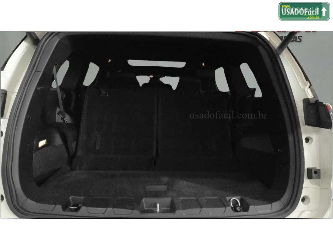 JEEP COMMANDER 2.0 TD380 TURBO DIESEL OVERLAND AT9 2024/2024 — foto 13 de 13